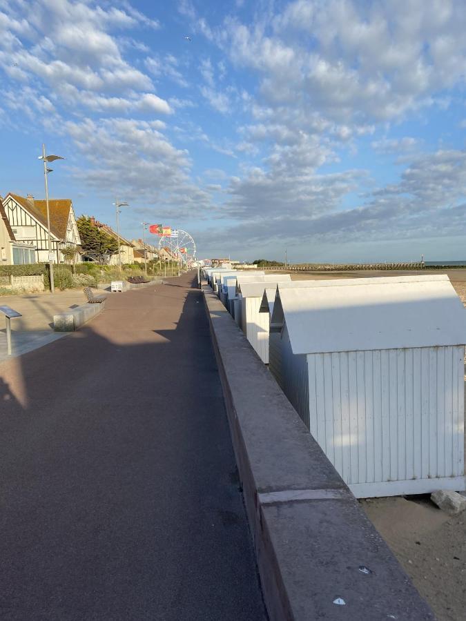 Super Cosy, Parking Prive Courseulles-sur-Mer